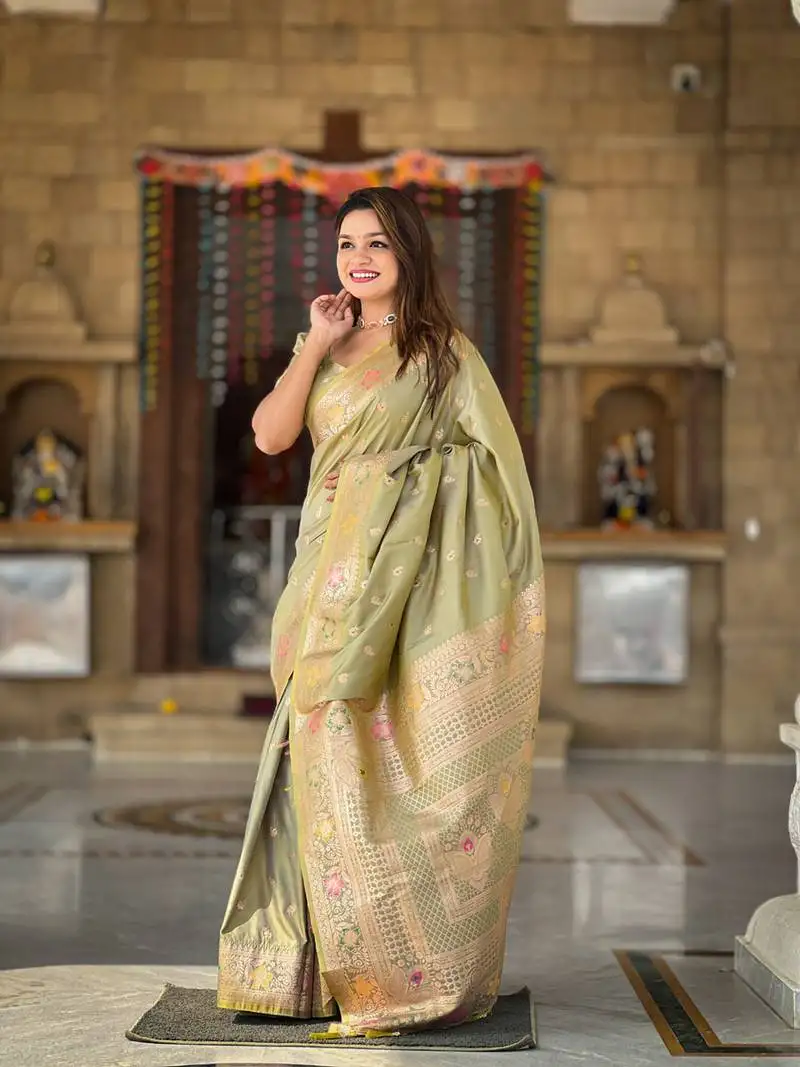 Green weaving zari work banarasi silk blend saree