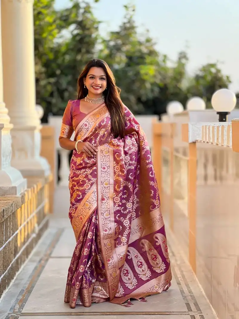 Onion pink soft silk blend saree with zari weaving meenakari design