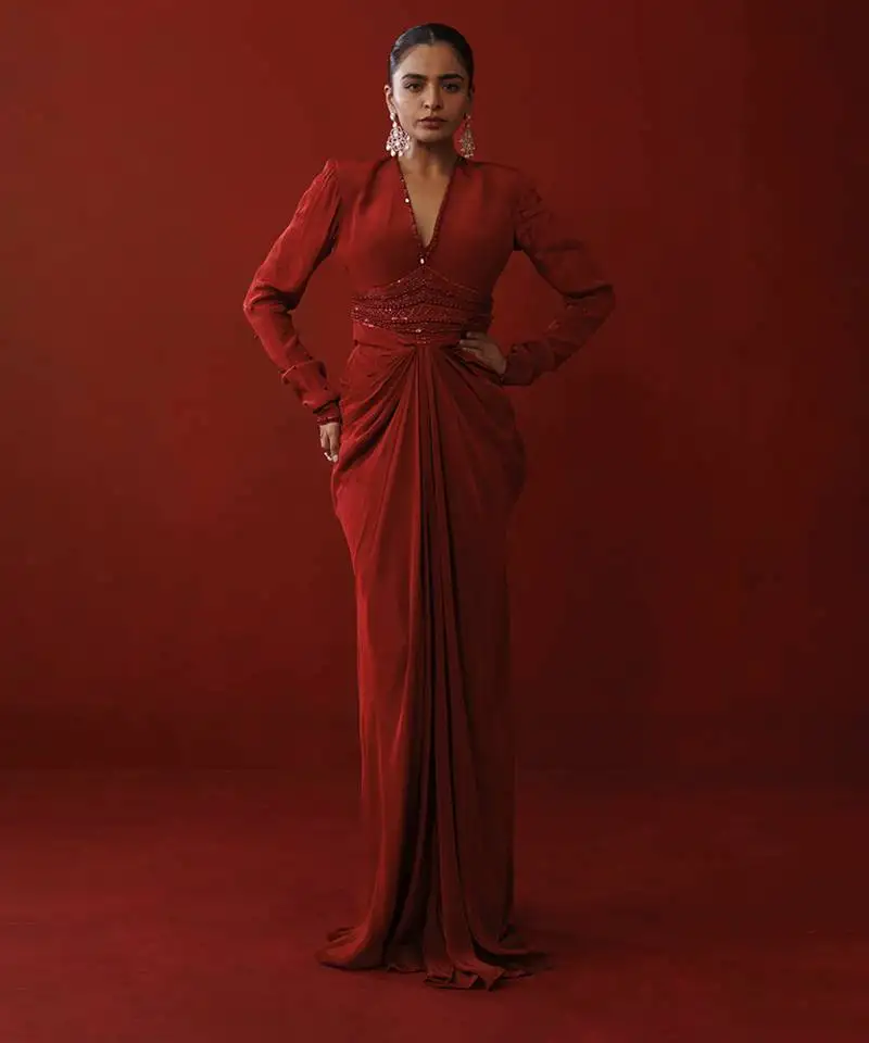 Rustic red bold shoulder dress