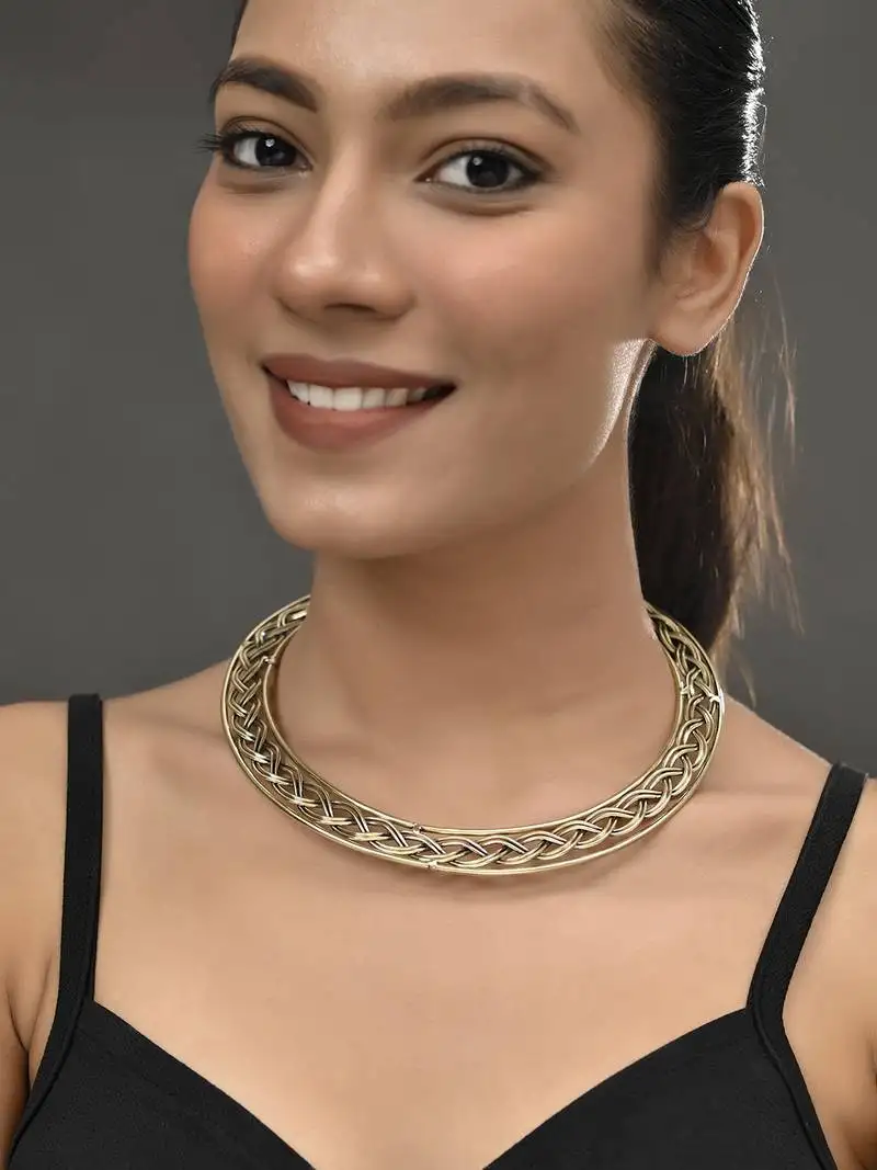 Gold plated braided necklace for women