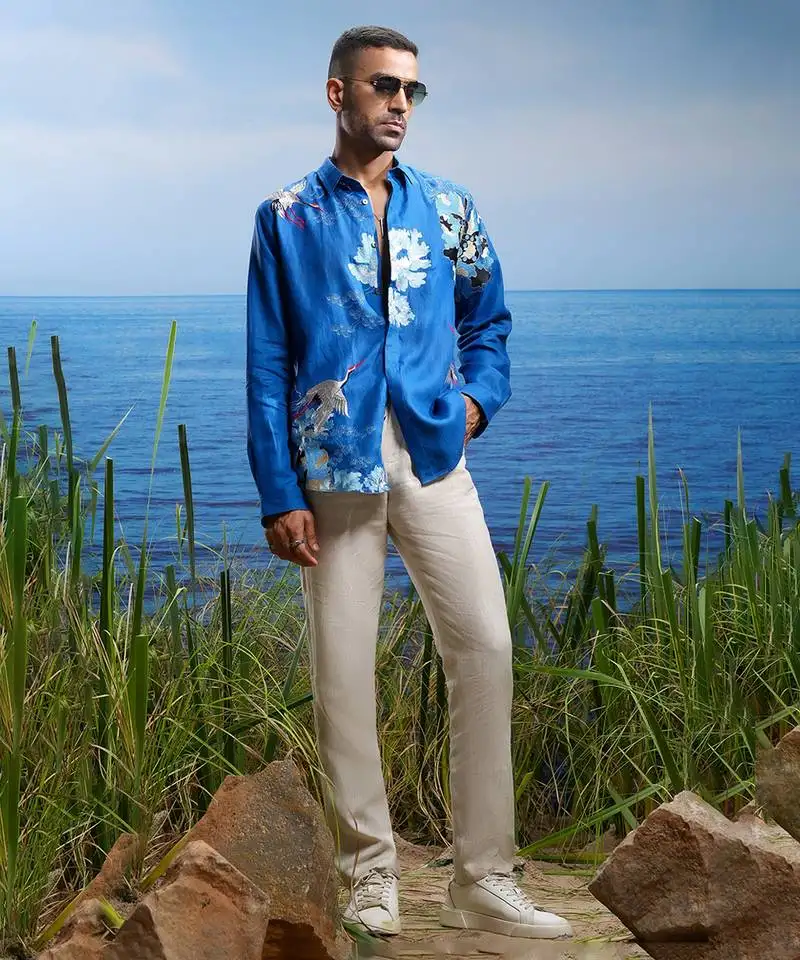 Blue crane tapestry embroidered linen shirt