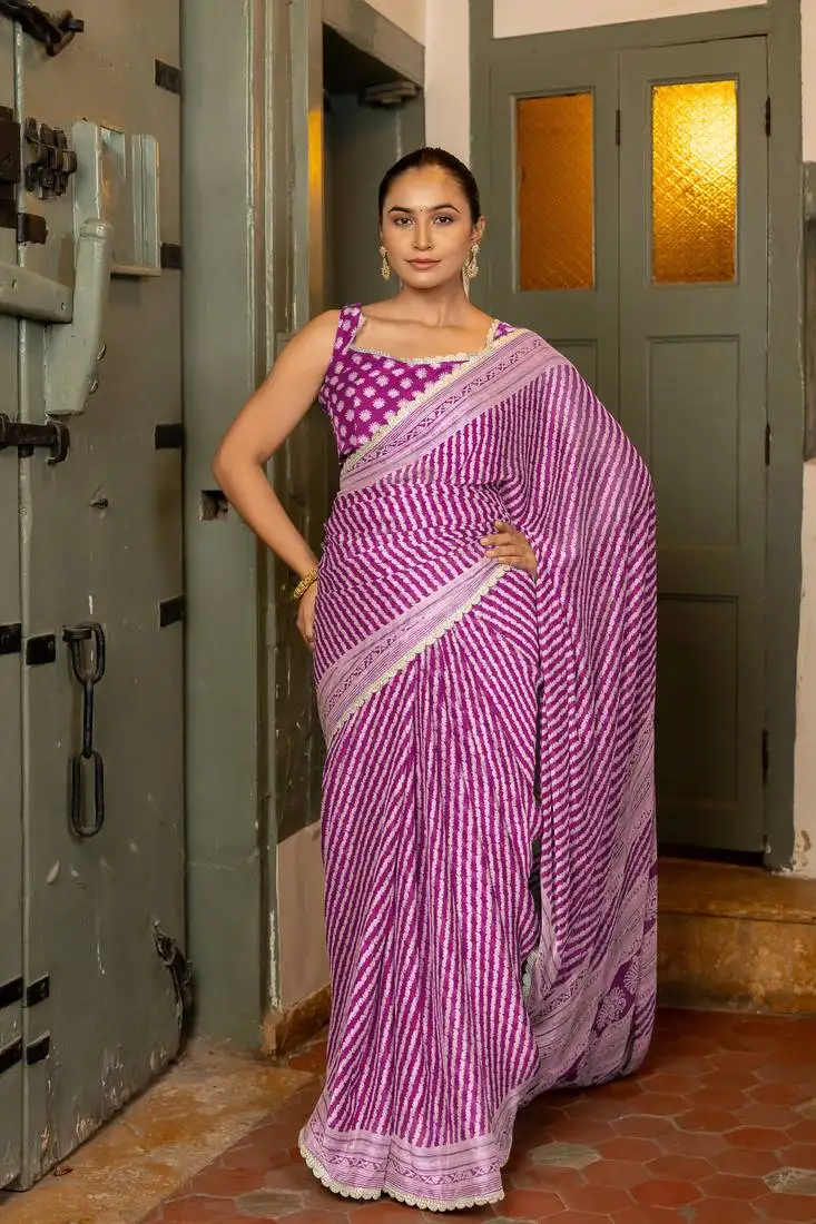 Dark magenta chiffon stripes leheriya print zari work lace saree with unstiched blouse piece