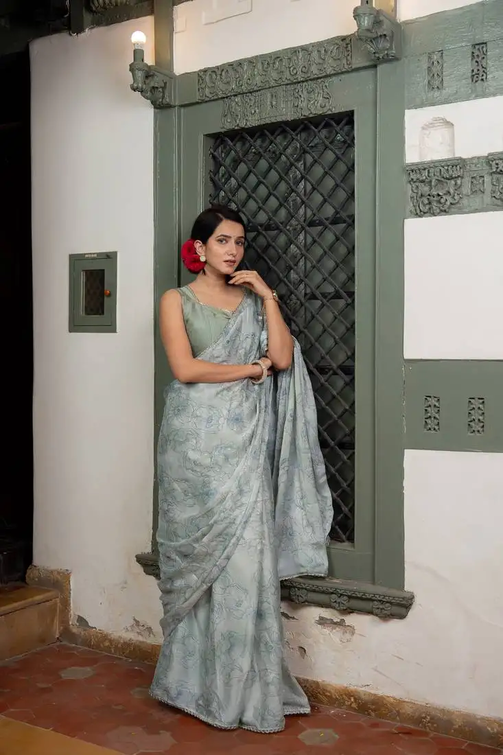 Light grey chiffon foil floral print lace border saree with unstiched blouse piece