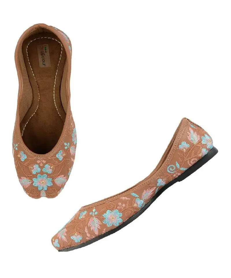 Cushioned brown floral flats
