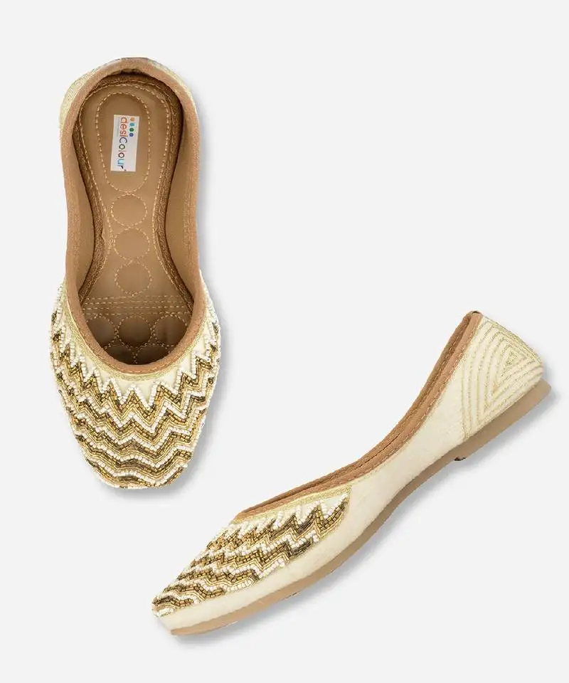 Gold zigzag flats