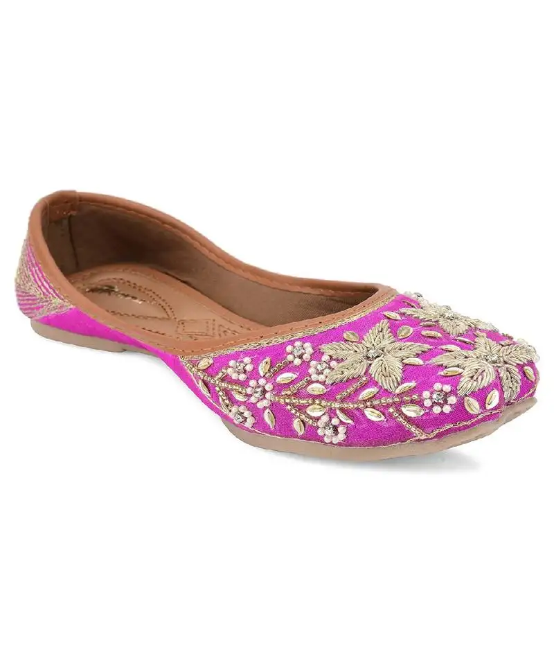 Pink dabka floral flats