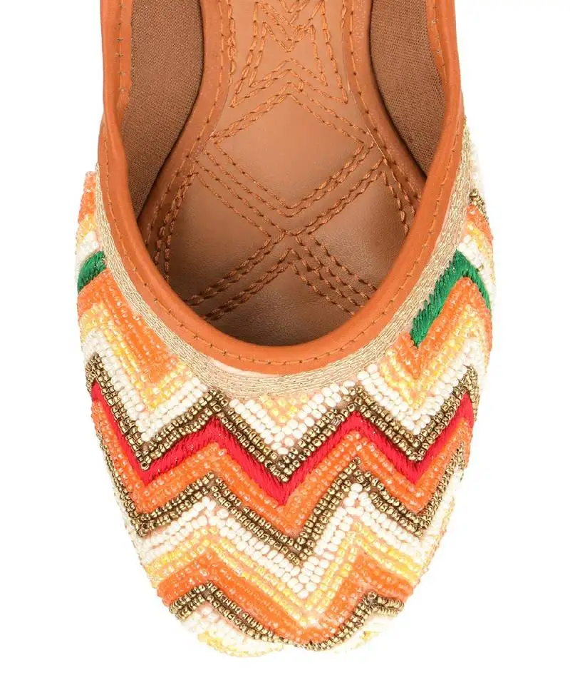 Multicolor pearl chevron flats