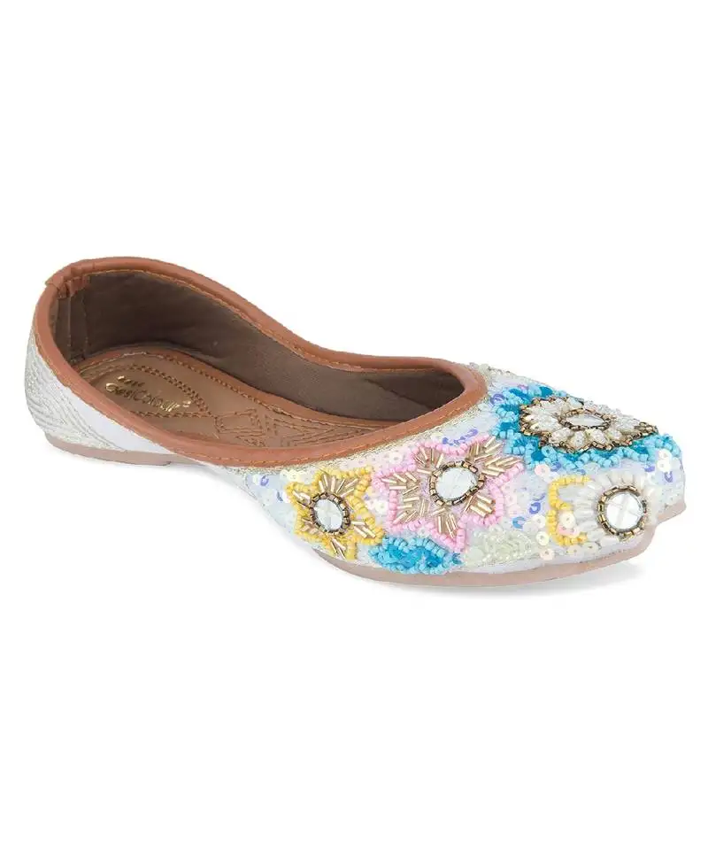 Heavy embroidered multicolor flats