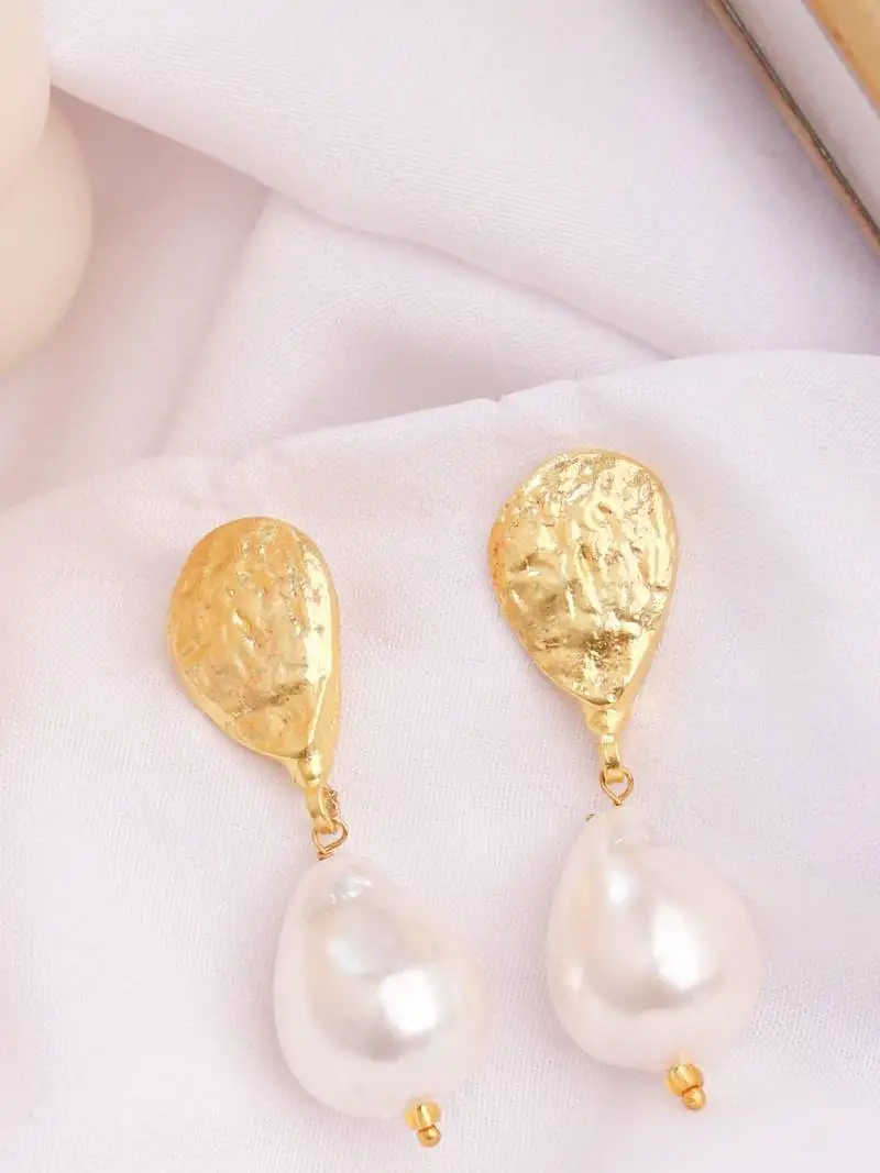 Handcrafted natural drop studs