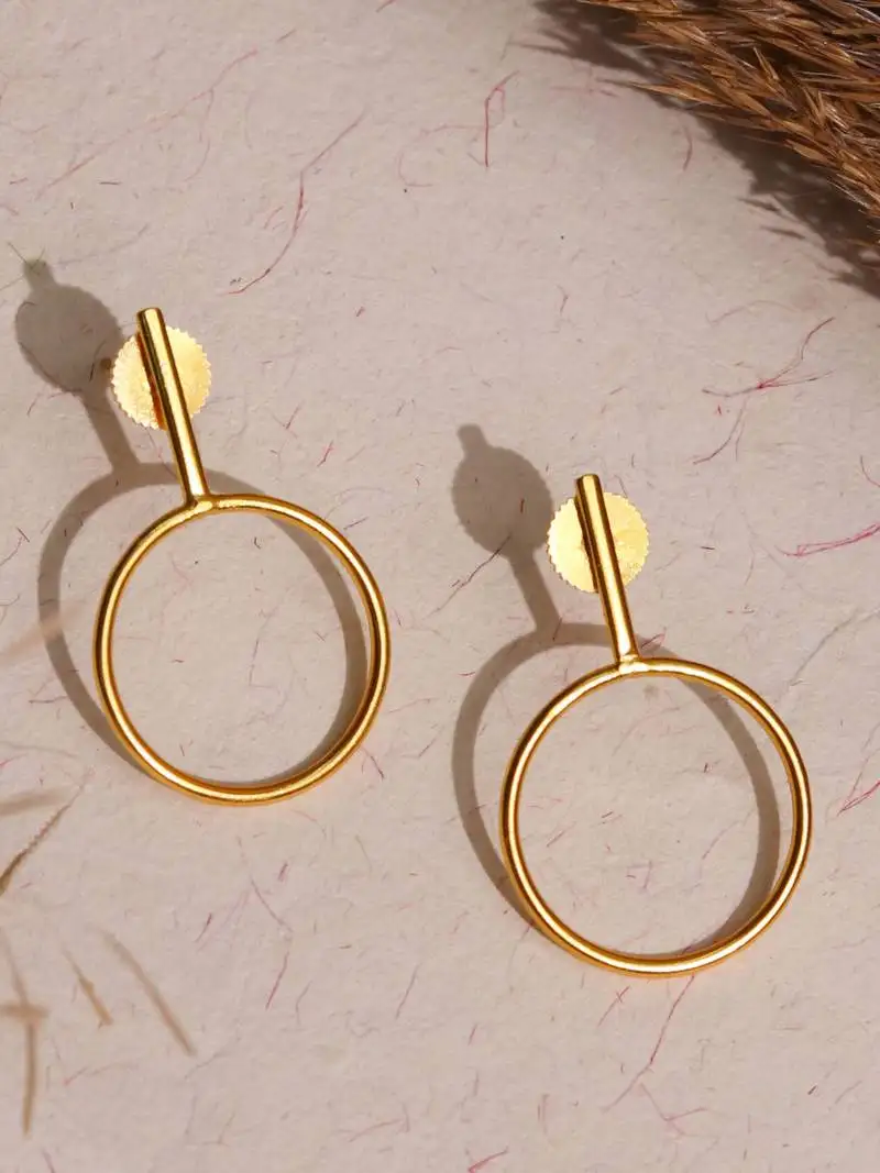 Minimalist geometric studs - gold plated