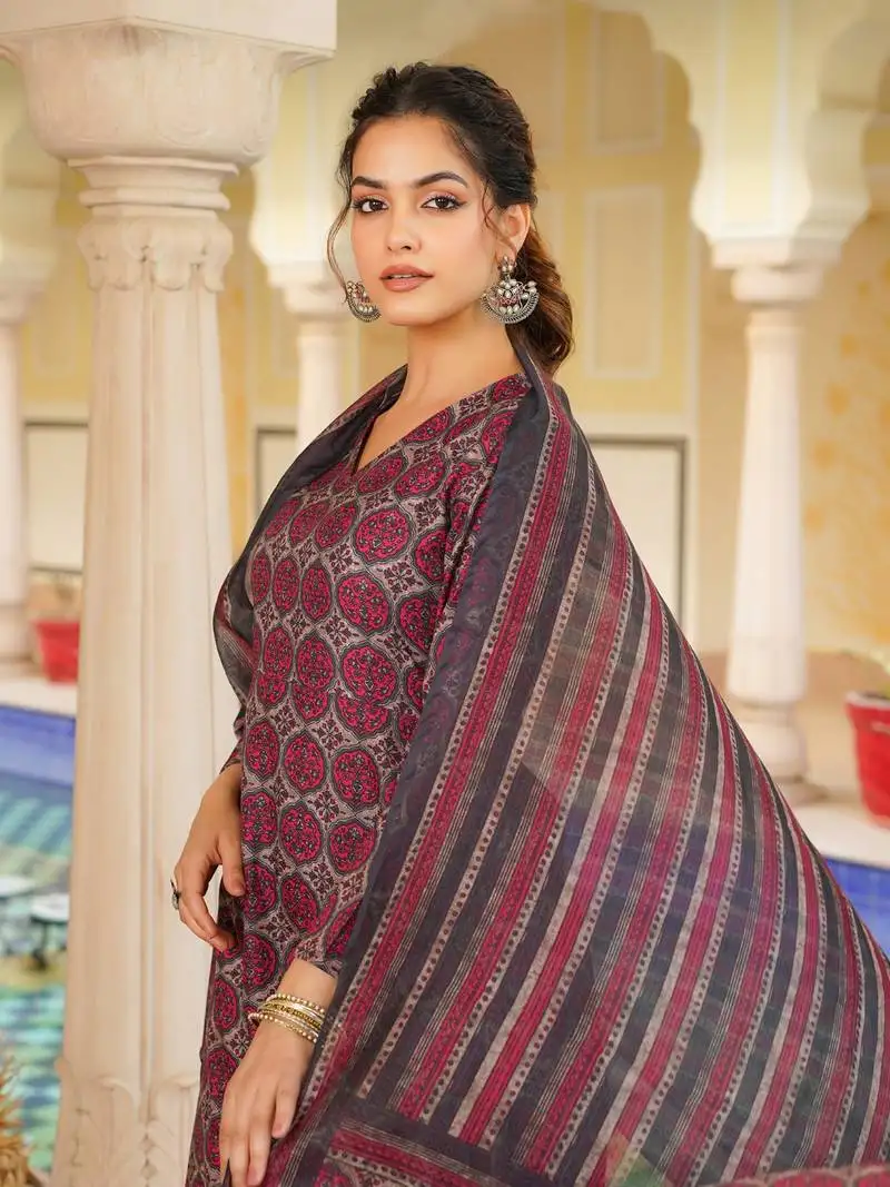 Women pink rayon blend floral printed a-line kurta palazzo with dupatta