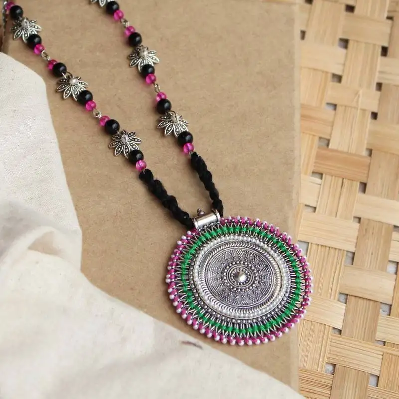 Oxidized silver pink & green long haar