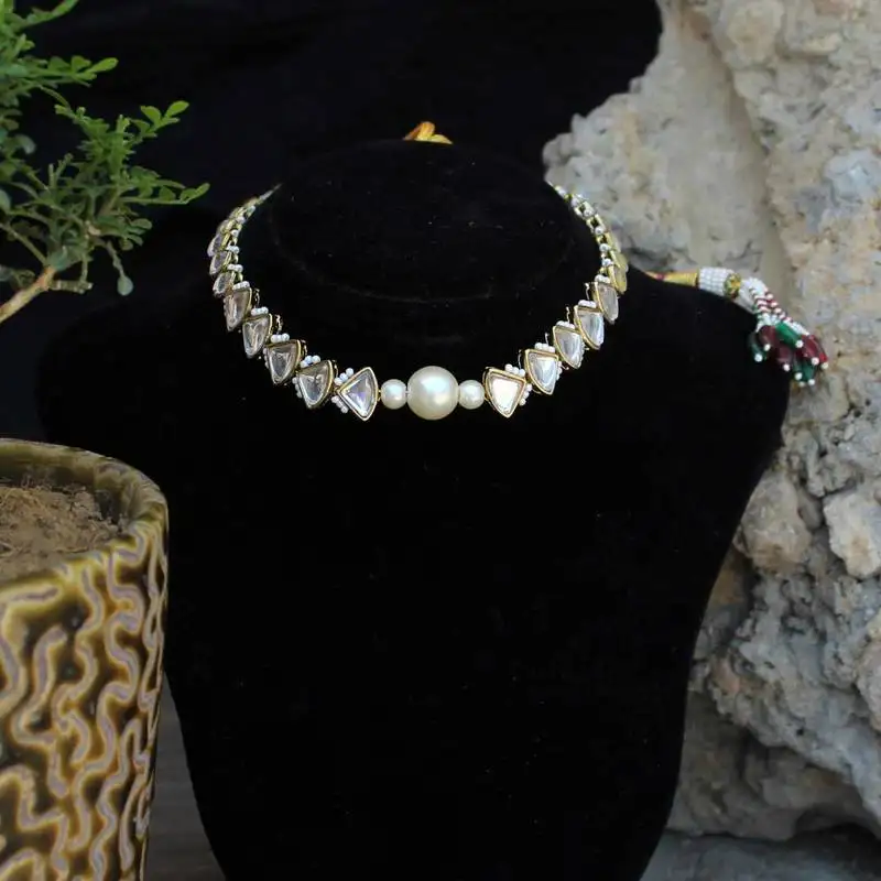 Triangle mangle necklace