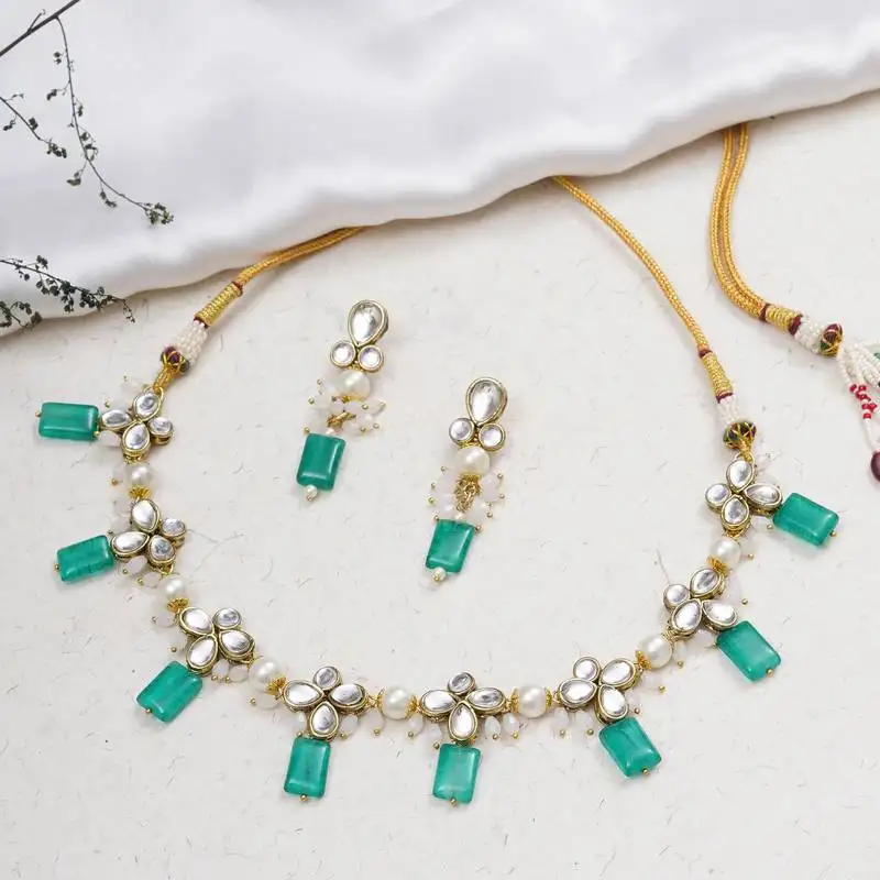 Kundan and green stone necklace set