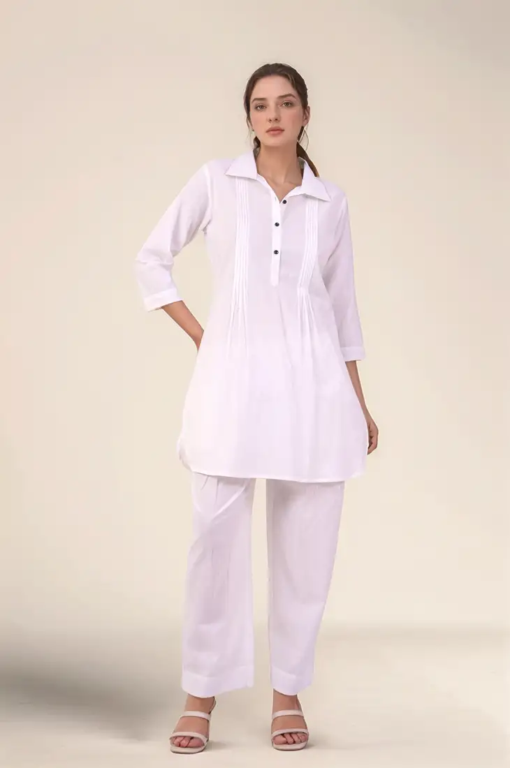 Morpeach solid banarasi art silk woven saree with matching blouse