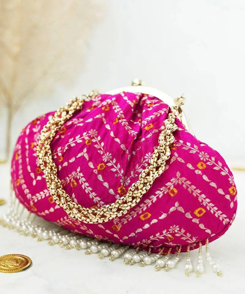 Urvi vintage purse - pink