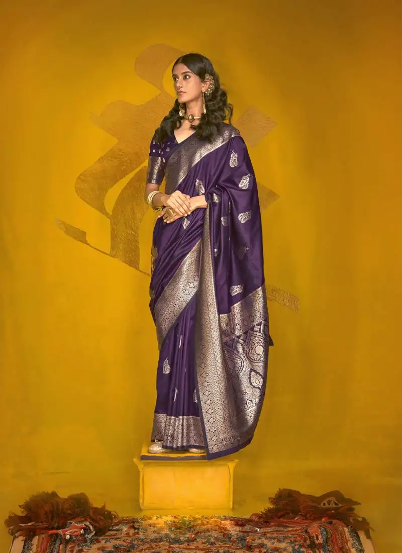 Dark purple two tone handloom weaving silk blend saree with contrast pallu