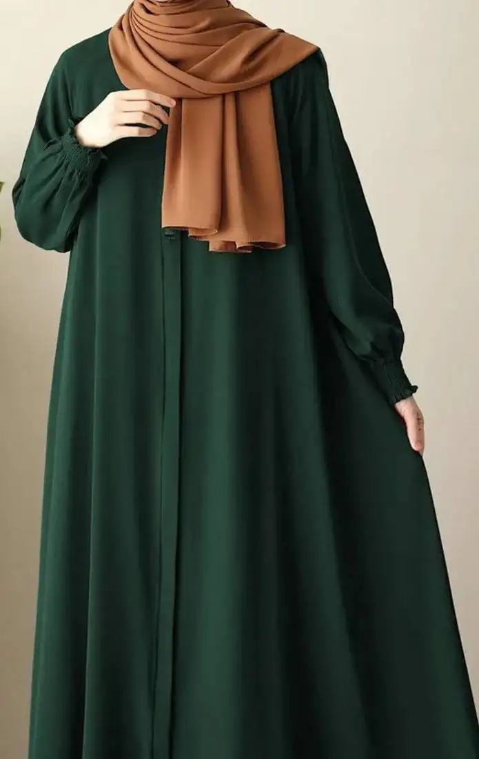 Bottle green front open abaya with zipper opening umbrella flare and matching belt