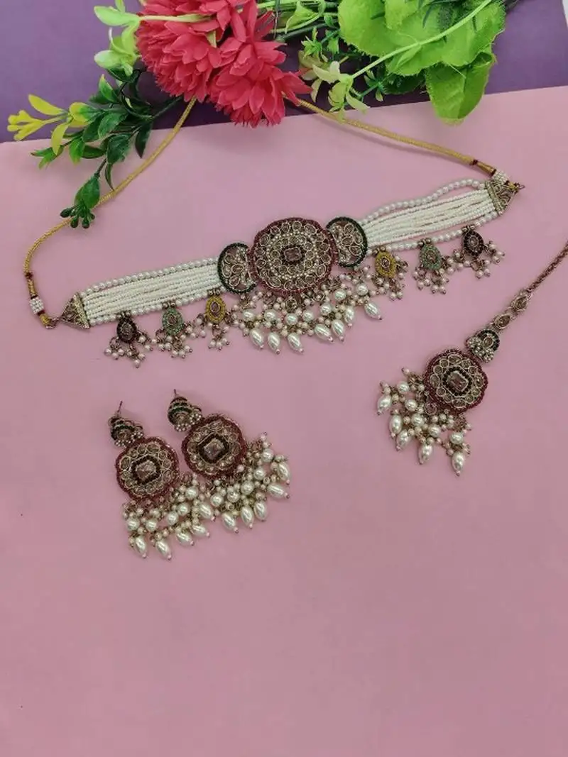 Gold-plated choker necklace set with earrings & maang tikka – ethnic bridal jewelry for weddings, festivals & parties