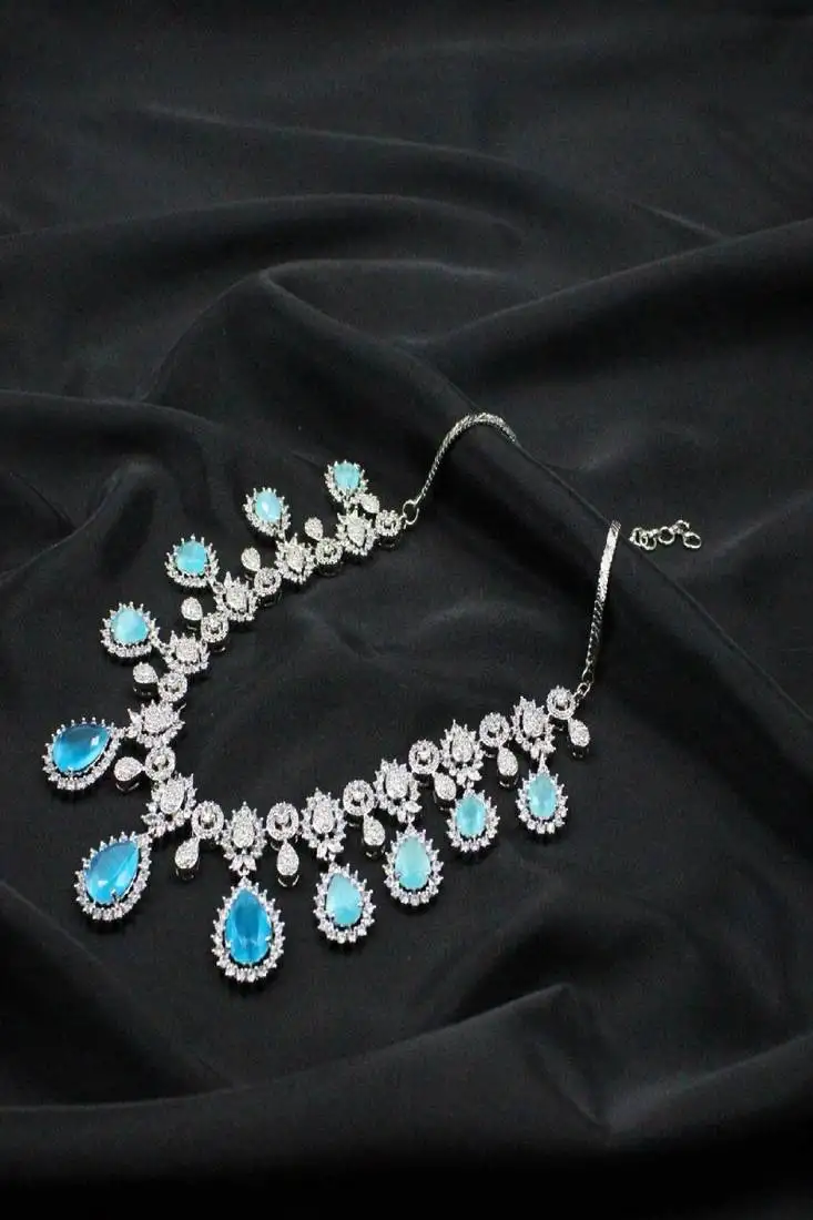 Blue rhodium plated blue double shaded synthetic stone zircon short necklace set