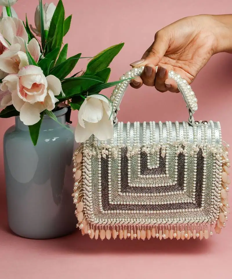 Silver matto splendour kasse silver nayaab by sonia