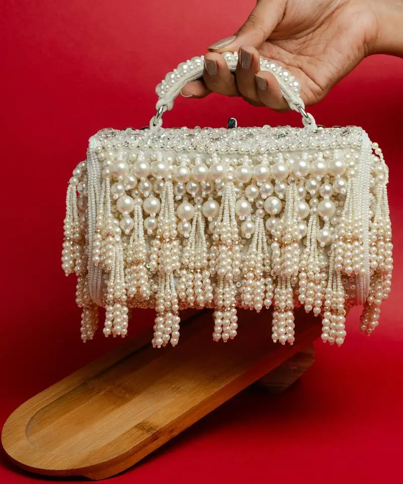 Ivory gilt kasse nayaab by sonia