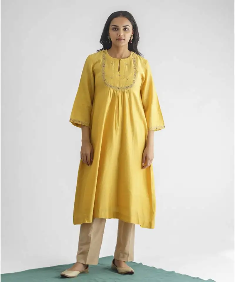 Yellow gold floral embroidery chanderi silk cotton kurta (with slip)