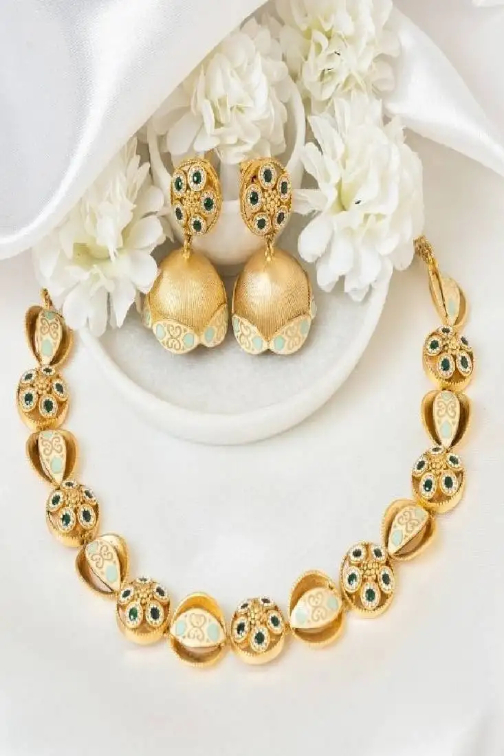 Safah meenkari floral necklace