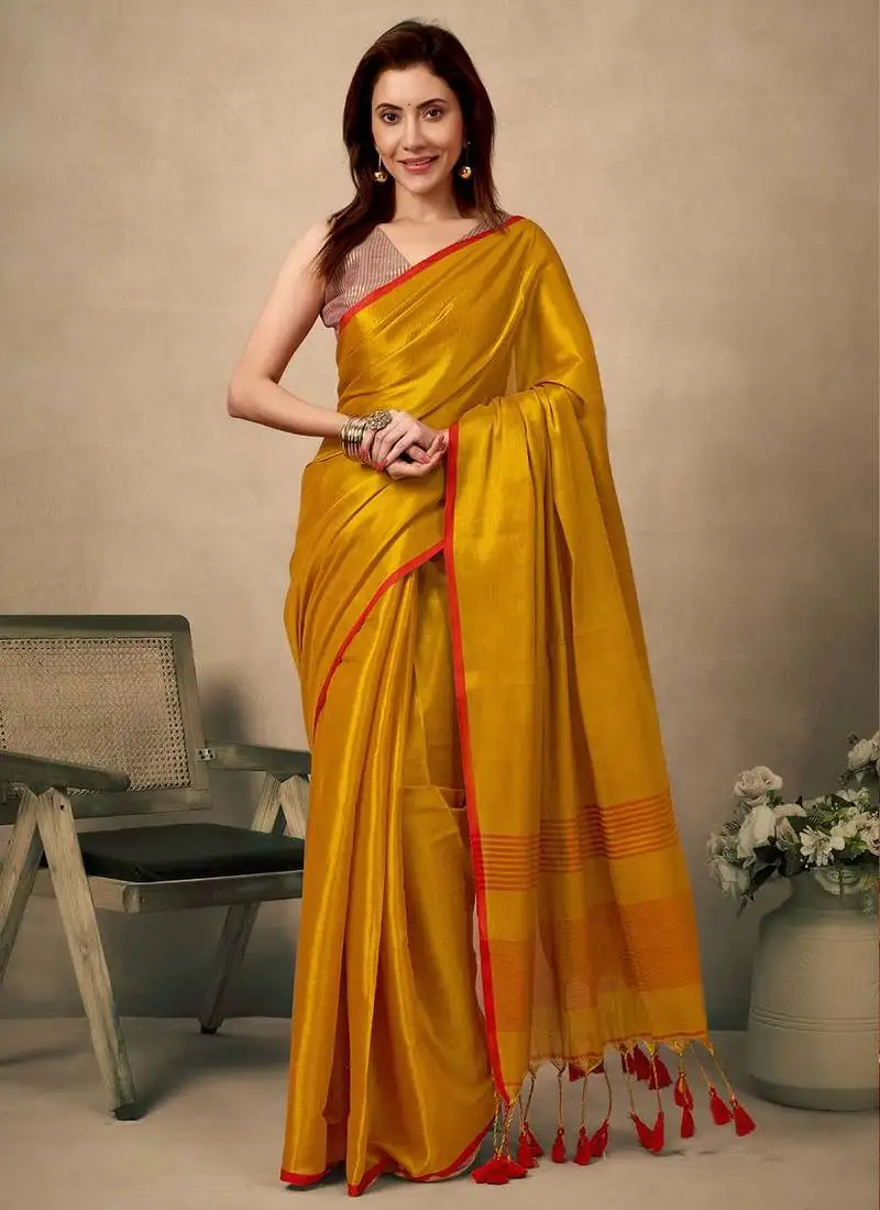 Mustard contrast weave pallu tissue silk saree with lining blouse