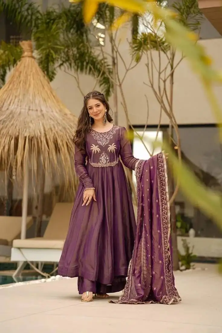 Wine color shimmer two tone fabric readymade salwar kameez for rich ethnic looks
