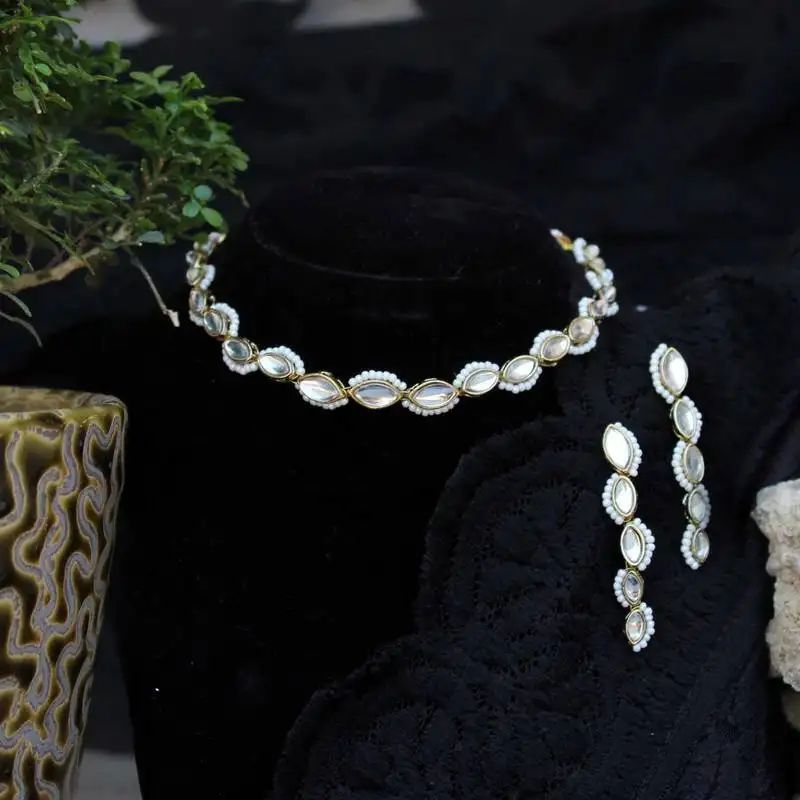 Maar-quise full set with necklace and earrings