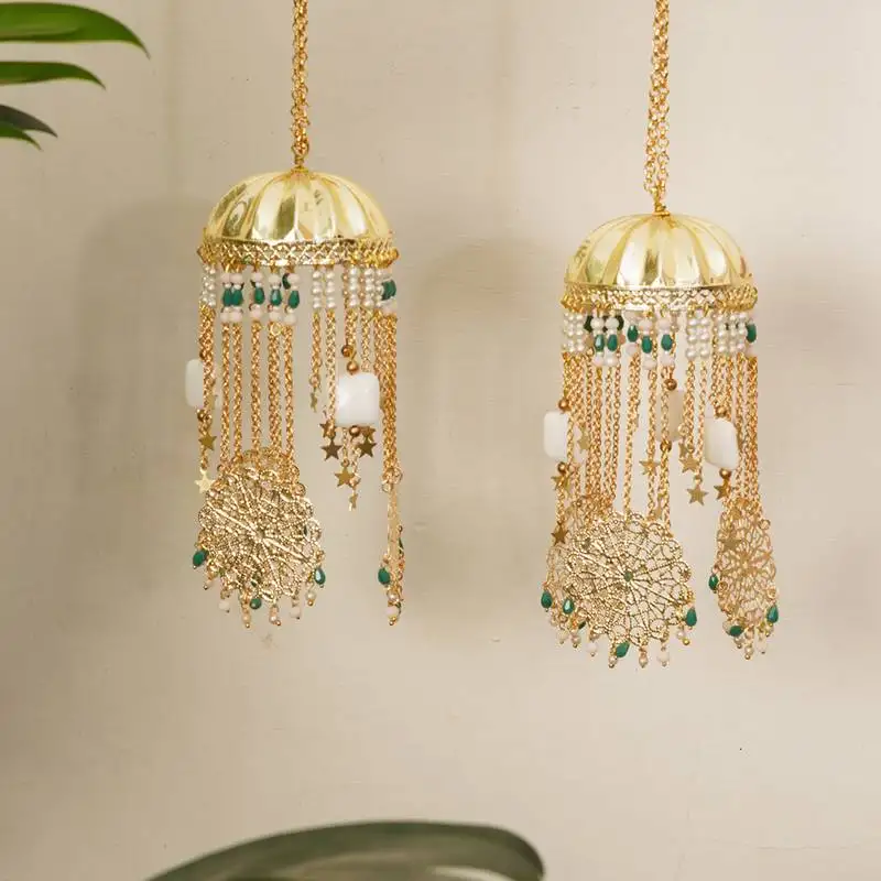 Golden disk with twinkling stars mini kaleere green