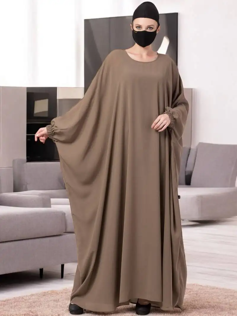 Dark-olive kaftan with elasticated sleeves