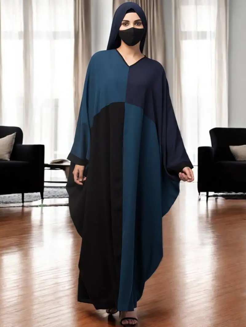 Colour blocked kaftan abaya.