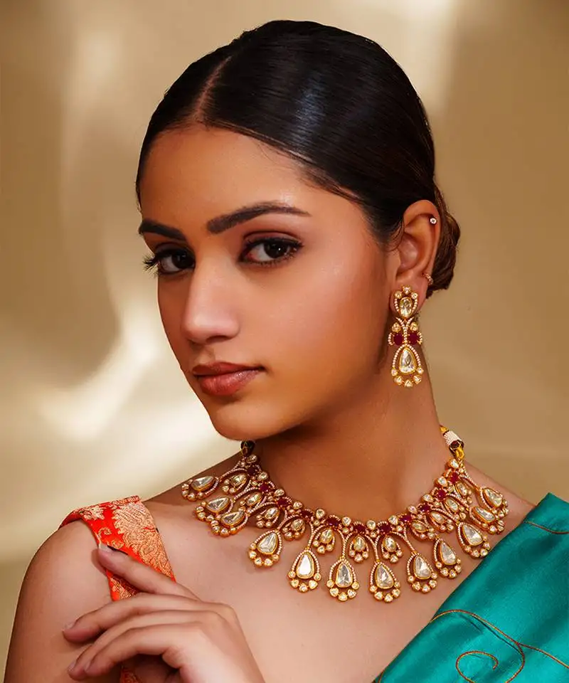 Dramatic and stylish moissanite set with matching earrings