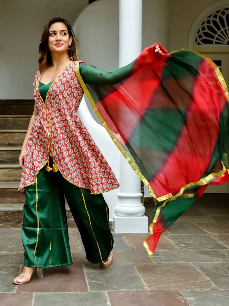 Bahar hand block gotta patti cotton suit set