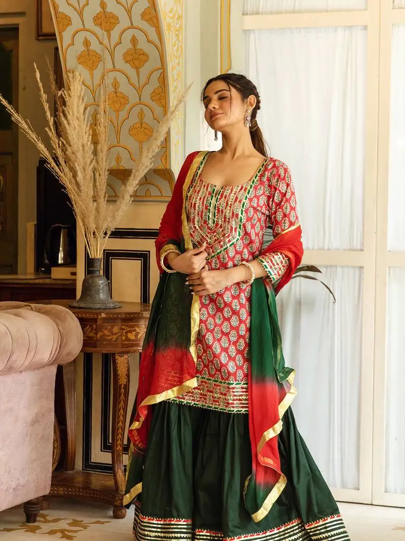 Tara-hand-block-sharara-set-with-gota-work