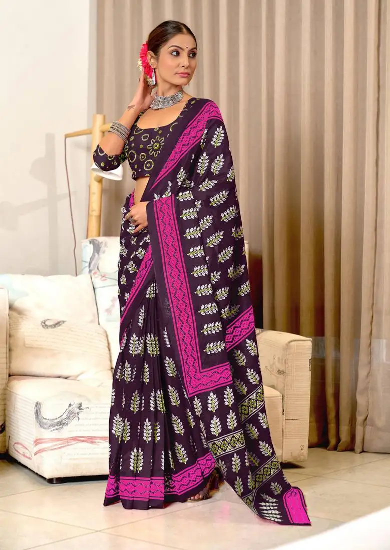 Purple mulcotton hand print saree with unstitched blouse piece