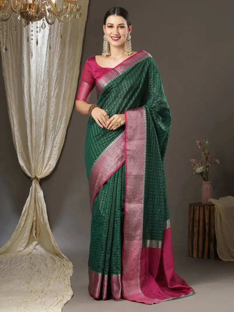 Dark green checks design silk blend saree with blouse piece