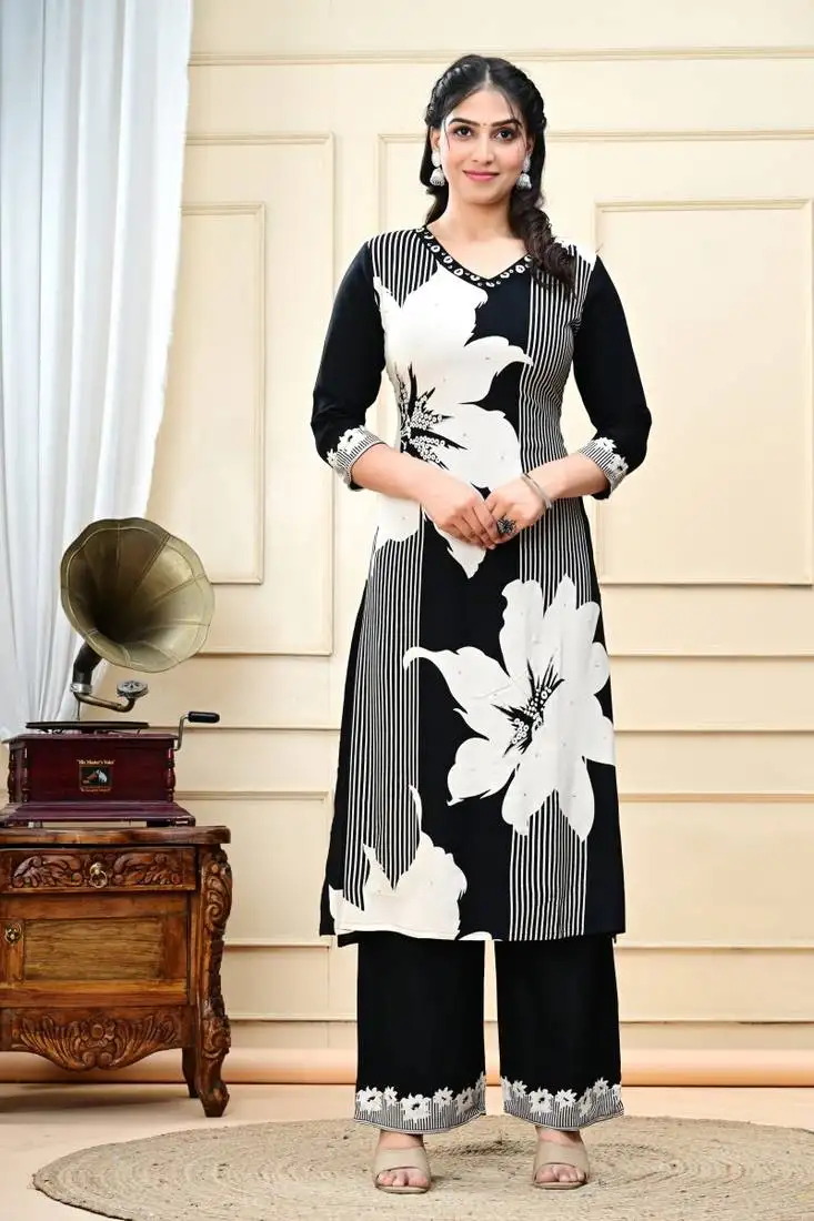 Stylish women kurta & palazzo set