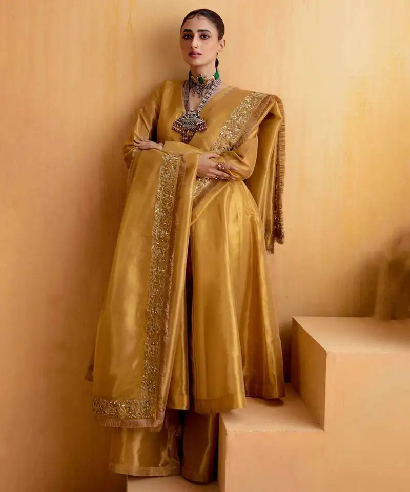 Gold silk plain anarkali set with zardosi work