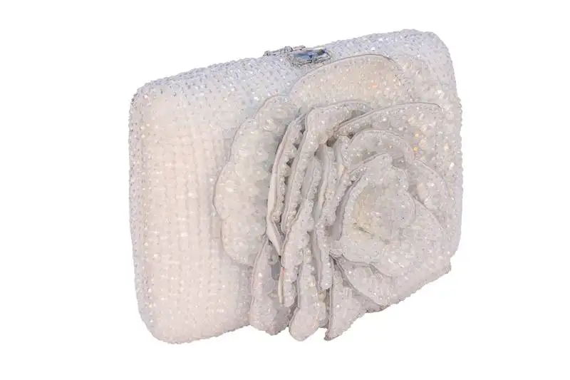 White bloom clutch