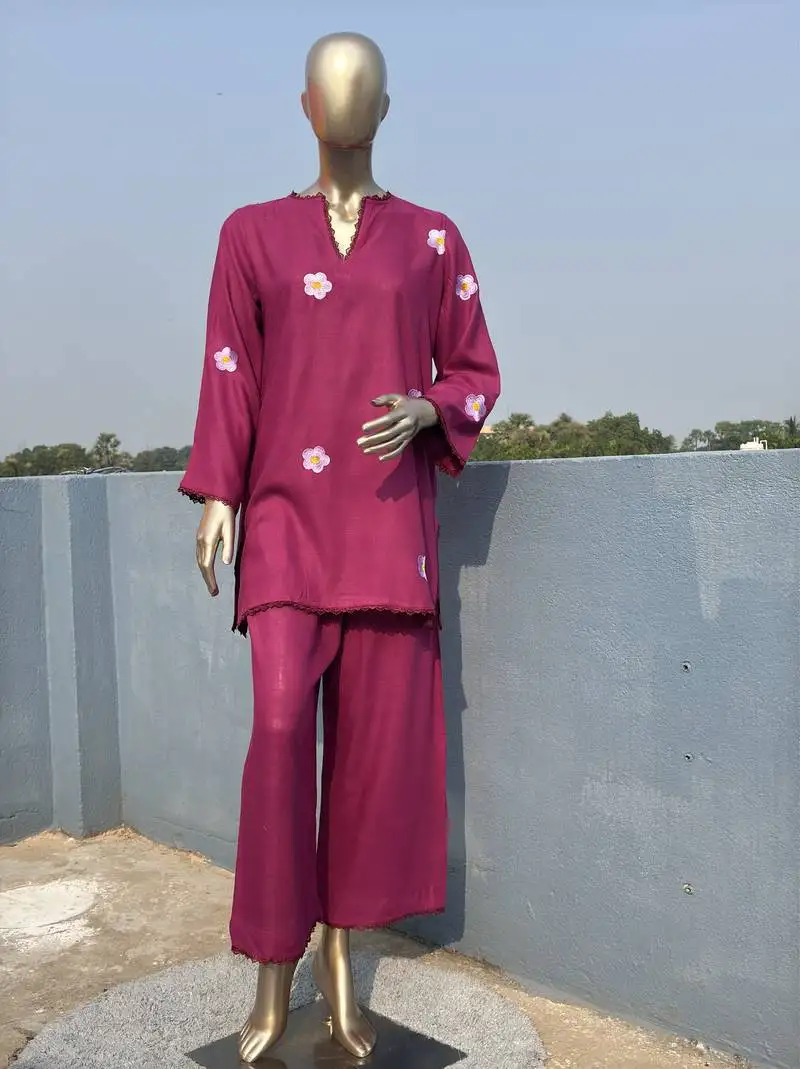 Magenta embroidered kurta set