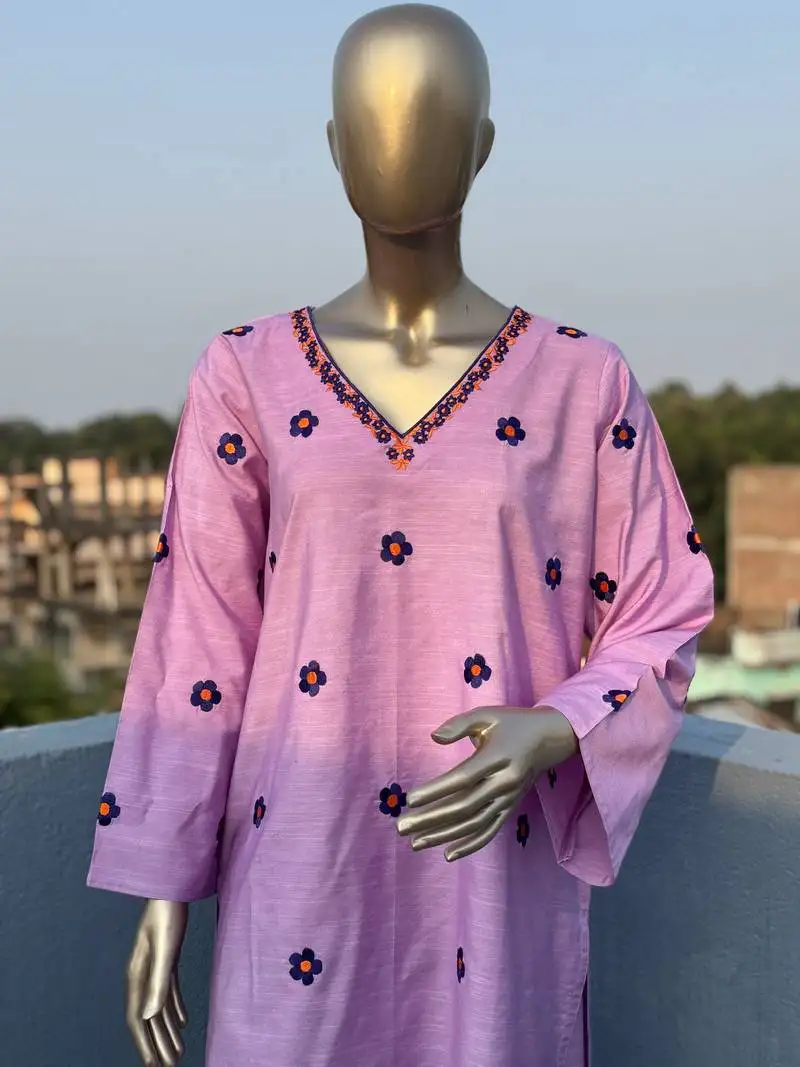 Lavendar embroidered kurta set