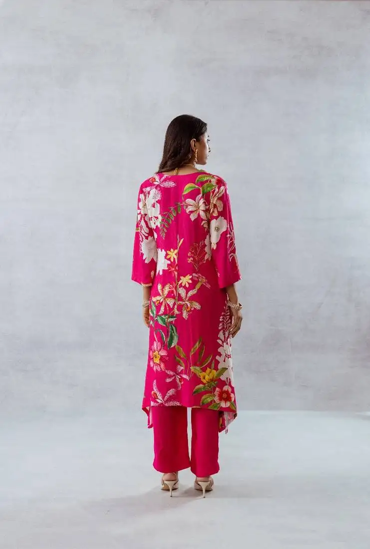 Pink crepe printed camelia set