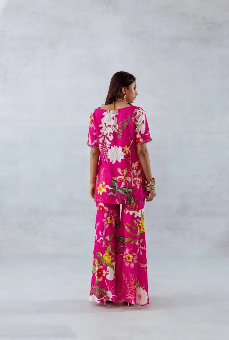 Pink crepe printed rosa set