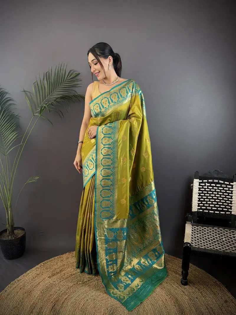 Mustard silk blend butti zari weaving constrast pallu banarasi saree