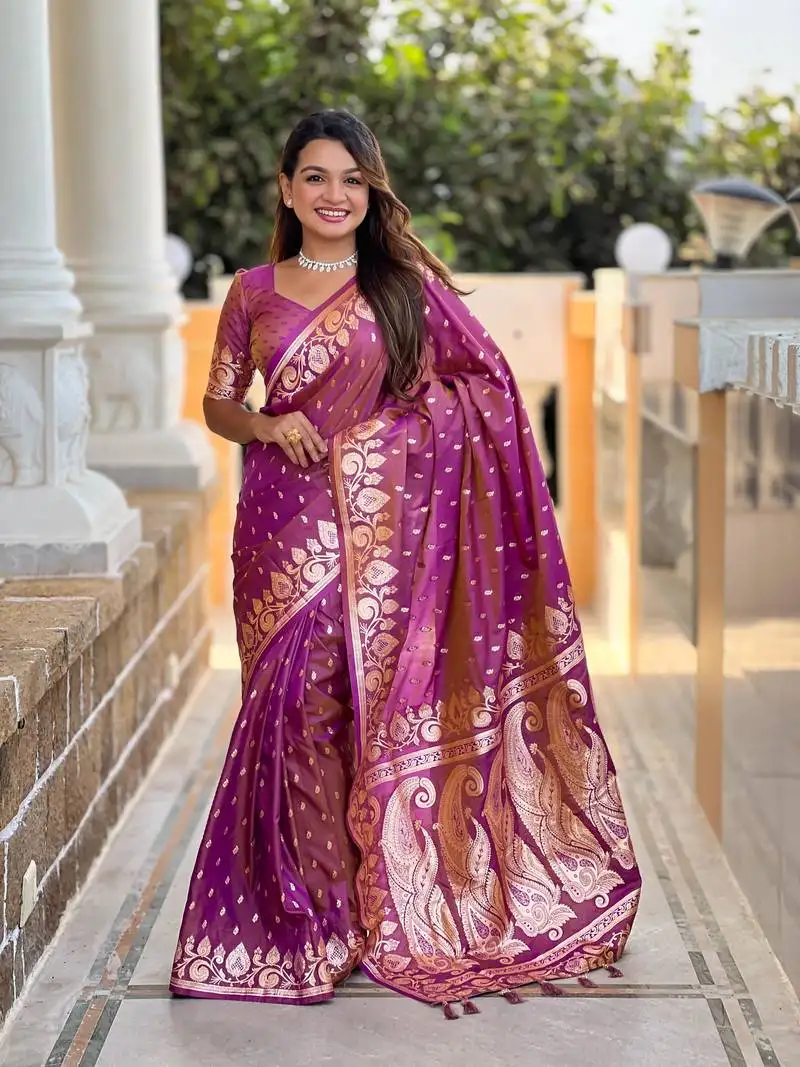 Onion ombre banarasi silk blend woven saree with matching blouse