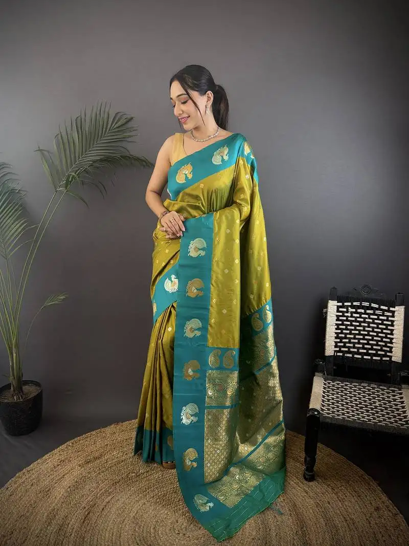Light green silk blend butti zari weaving contrast weaving border banarasi saree