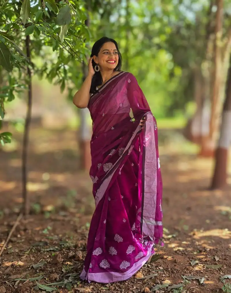 Wine silver thread embroidery cotton saree with unstitched blouse piece